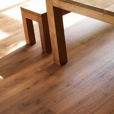 Fabricant chinois Scratch And Waterproof SPC Hard Lock Floor